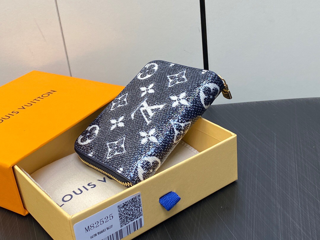 L*ouis V*uitton Top Bag