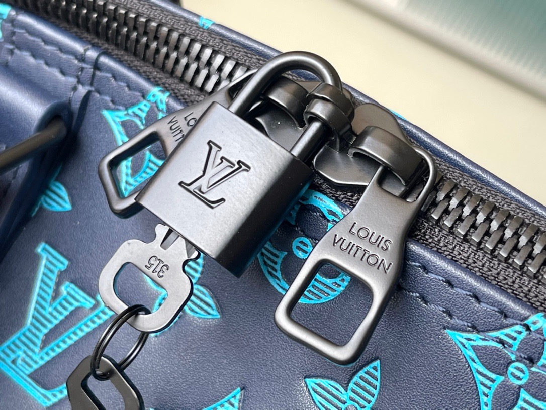 L*ouis V*uitton Top Bag m46593