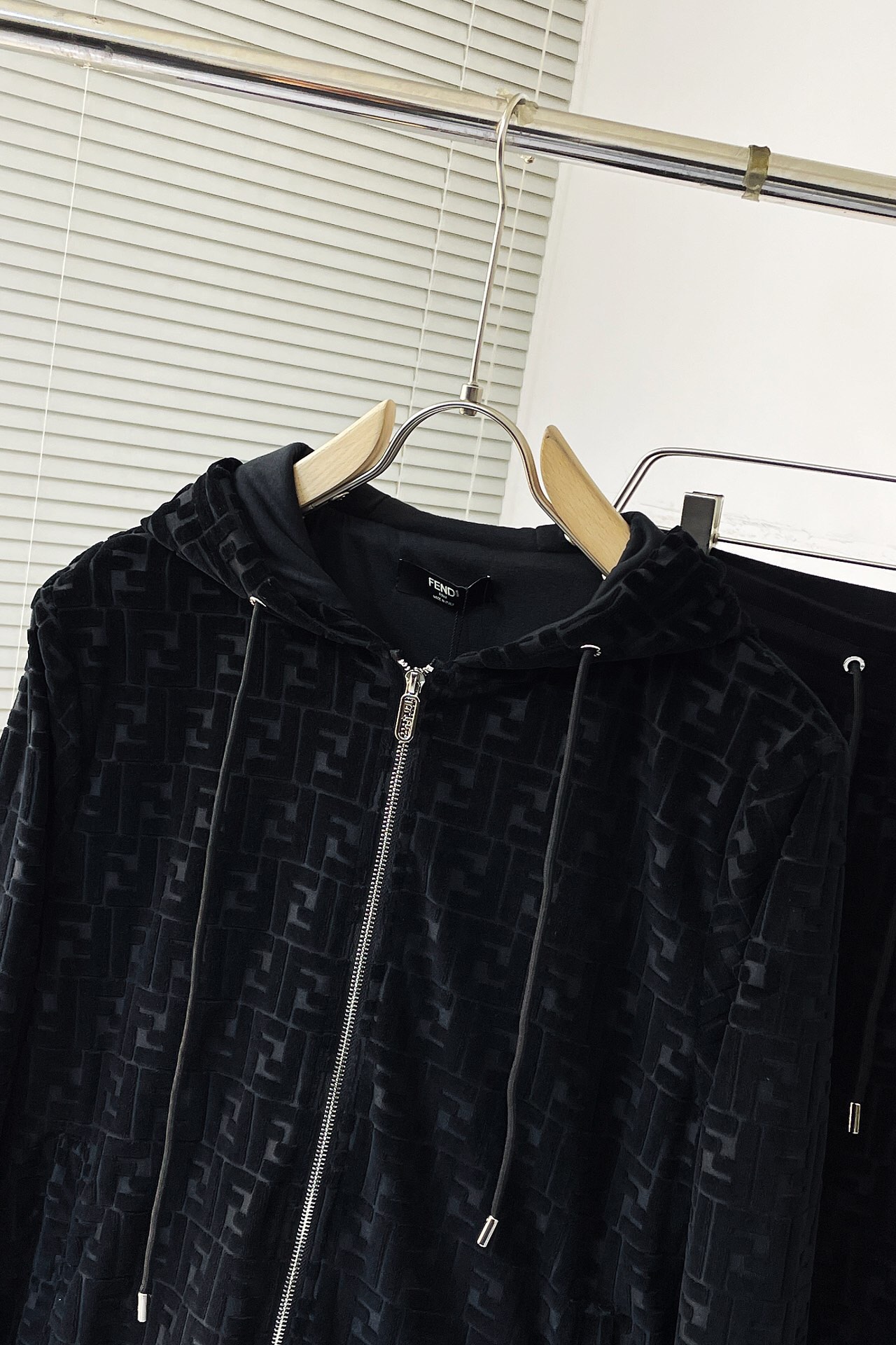 Men suits Top Quality