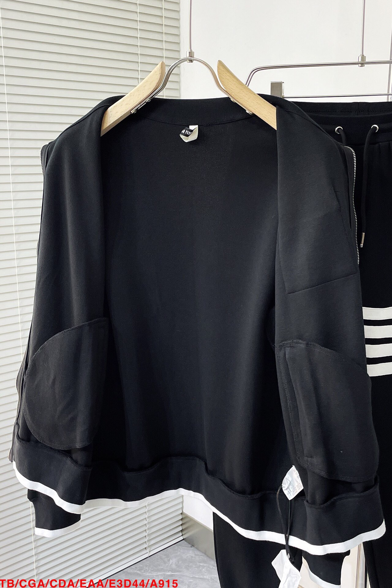 Men suits Top Quality