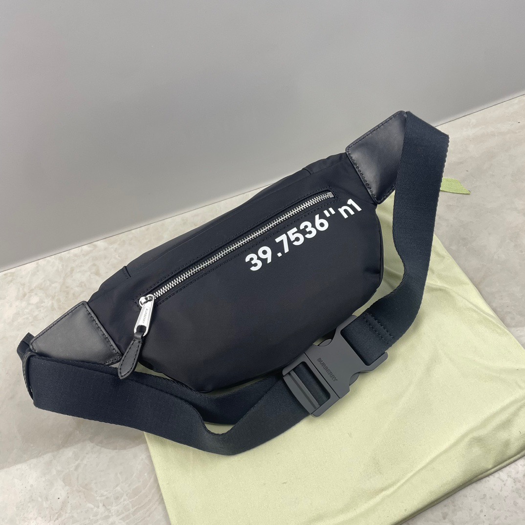 B*urberry Bag Top Quality