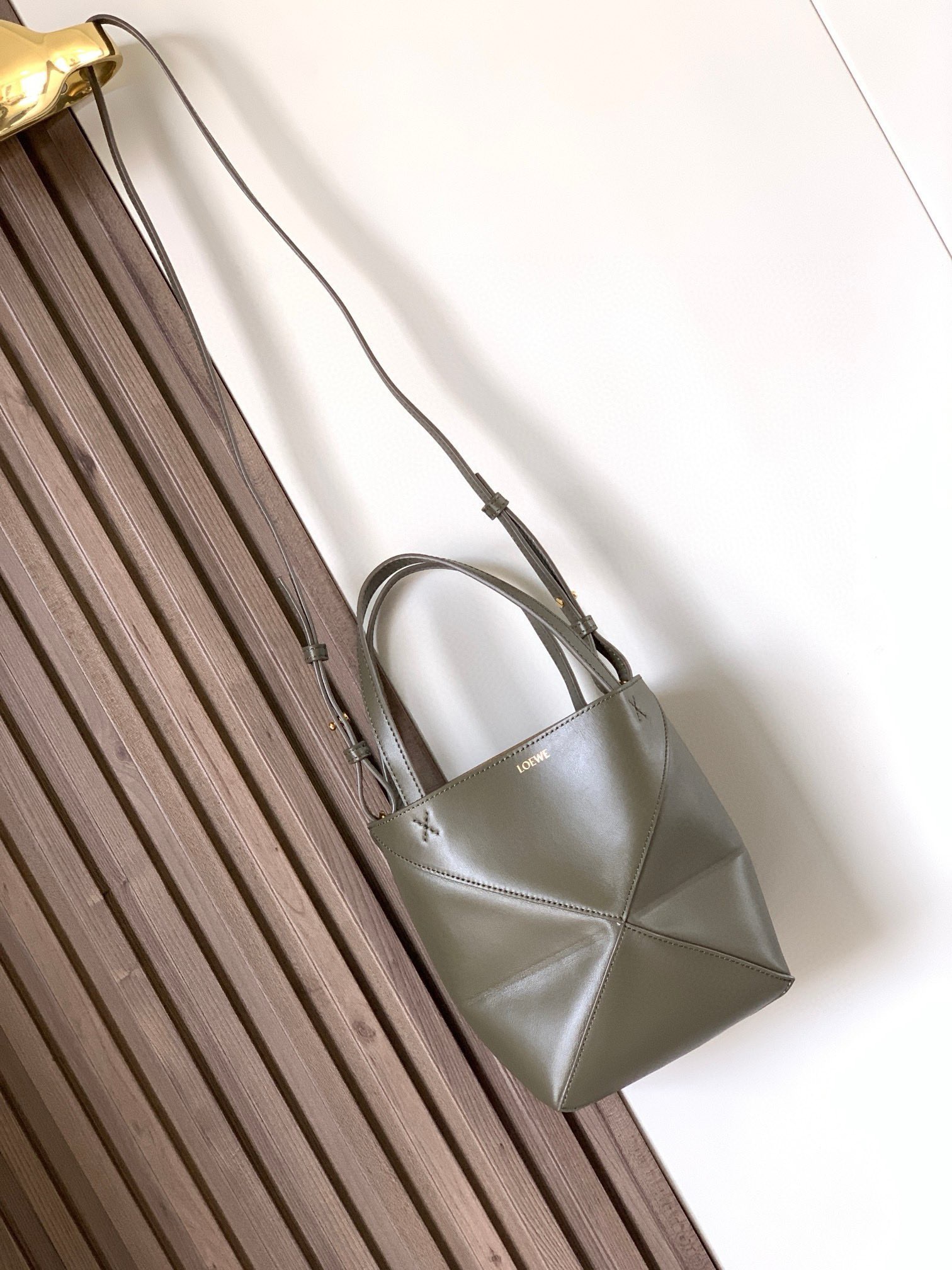 L*oewe Bag 9030 Top Quality