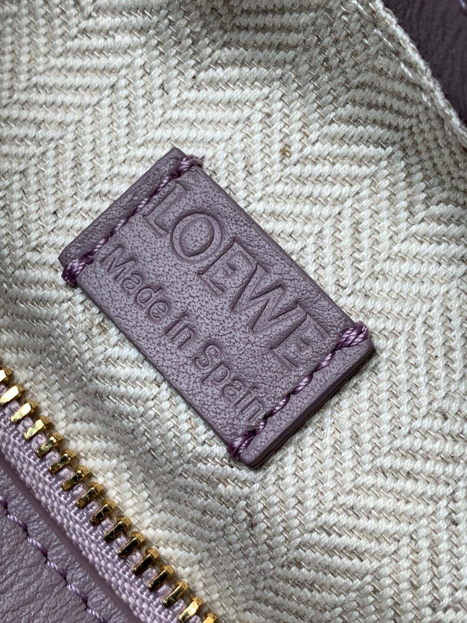 L*oewe Bag 9310 Top Quality