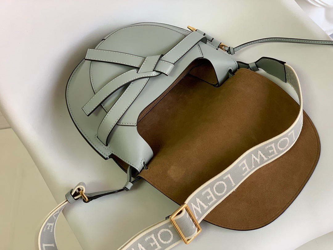 L*oewe Bag 011821 Top Quality