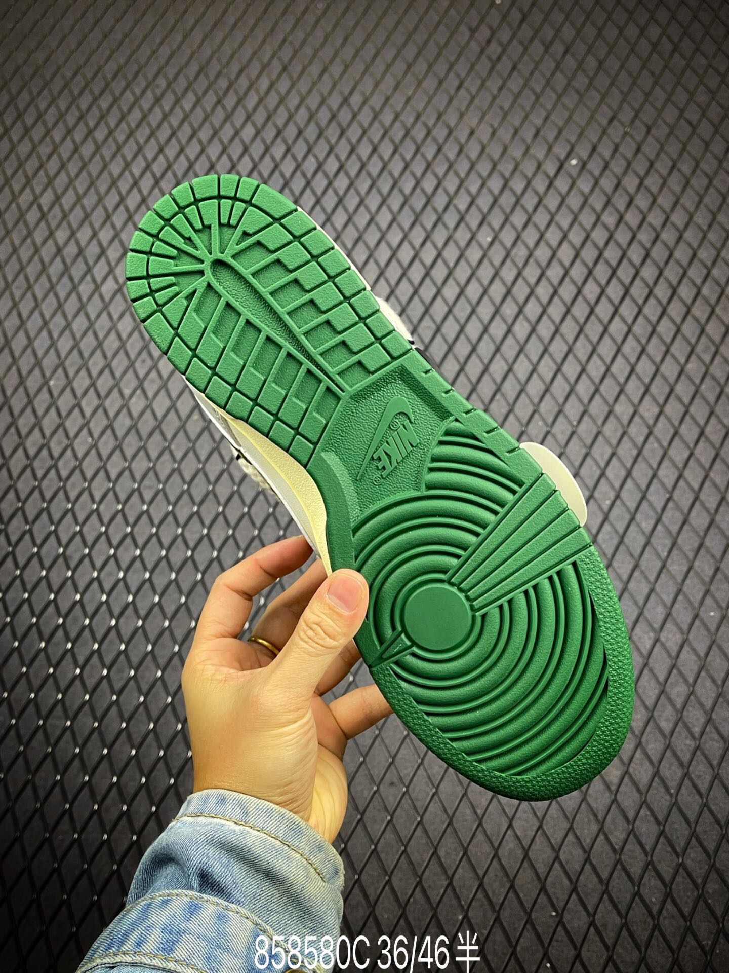 Men Wonen Top quality Nike SB Dunk Low