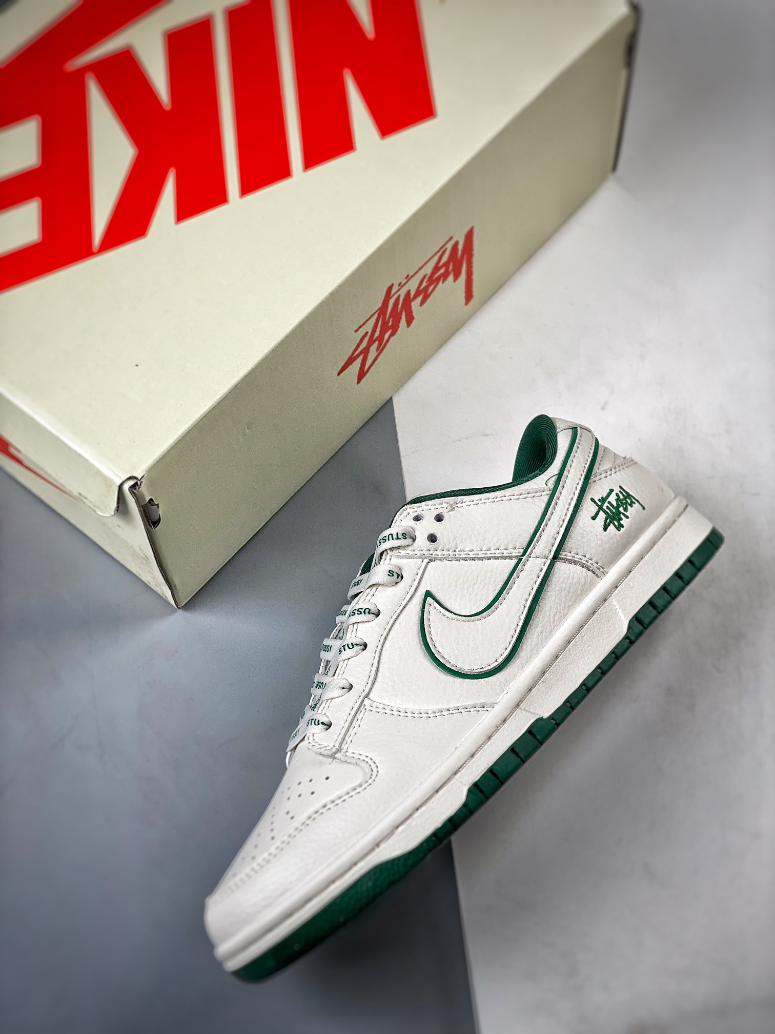 Men Women Top quality Nike SB Dunk Low