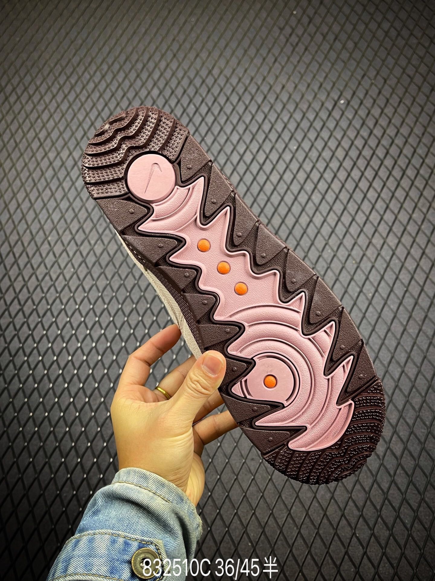 Men Women Nike Air Force 1 low