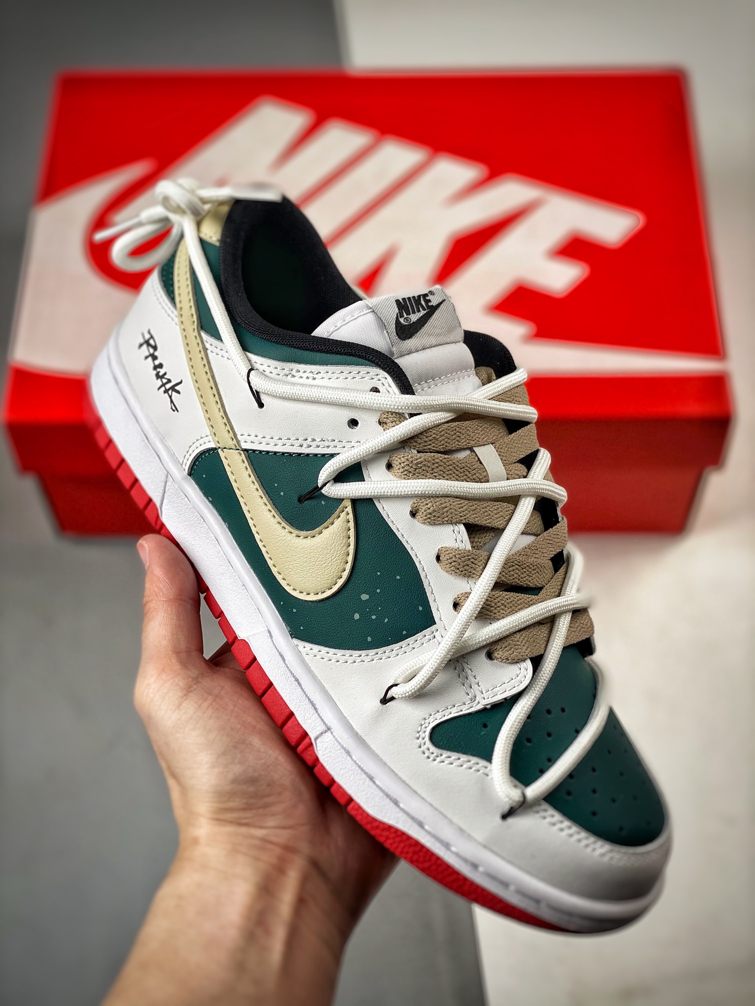 Men Women Top quality Nike SB Dunk Low