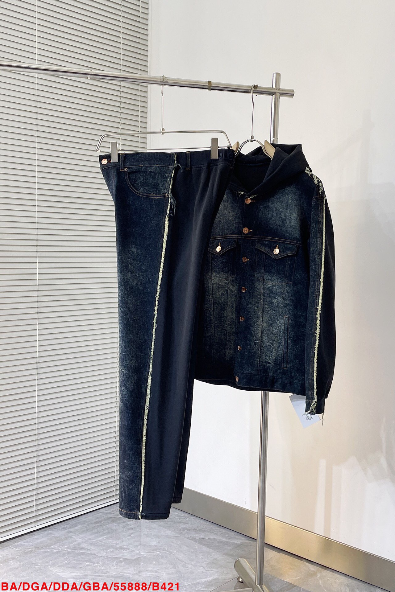 Men suits Top Quality