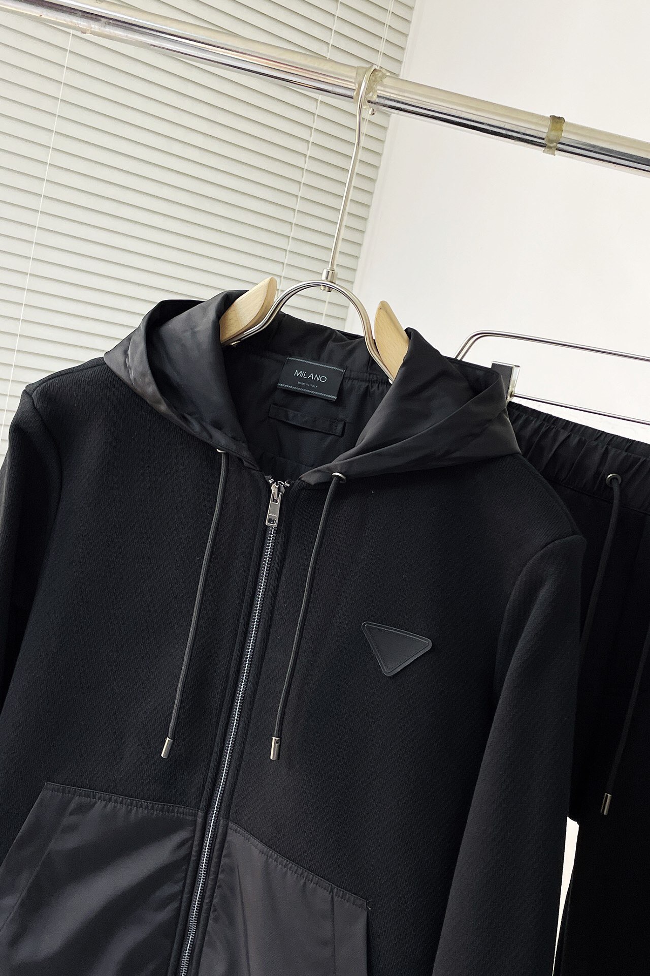 Men suits Top Quality