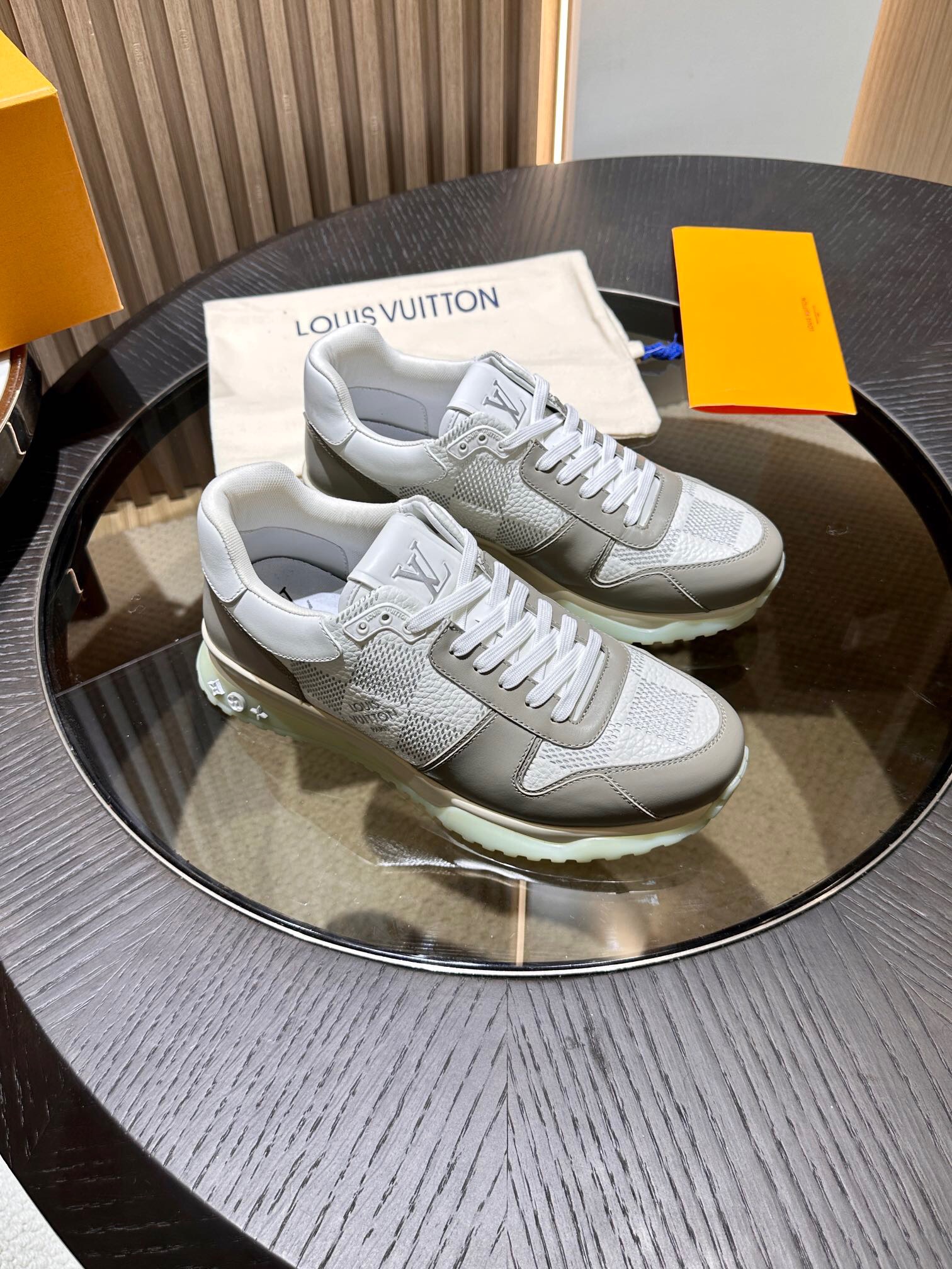 Men L*ouis V*uitton Top Sneaker