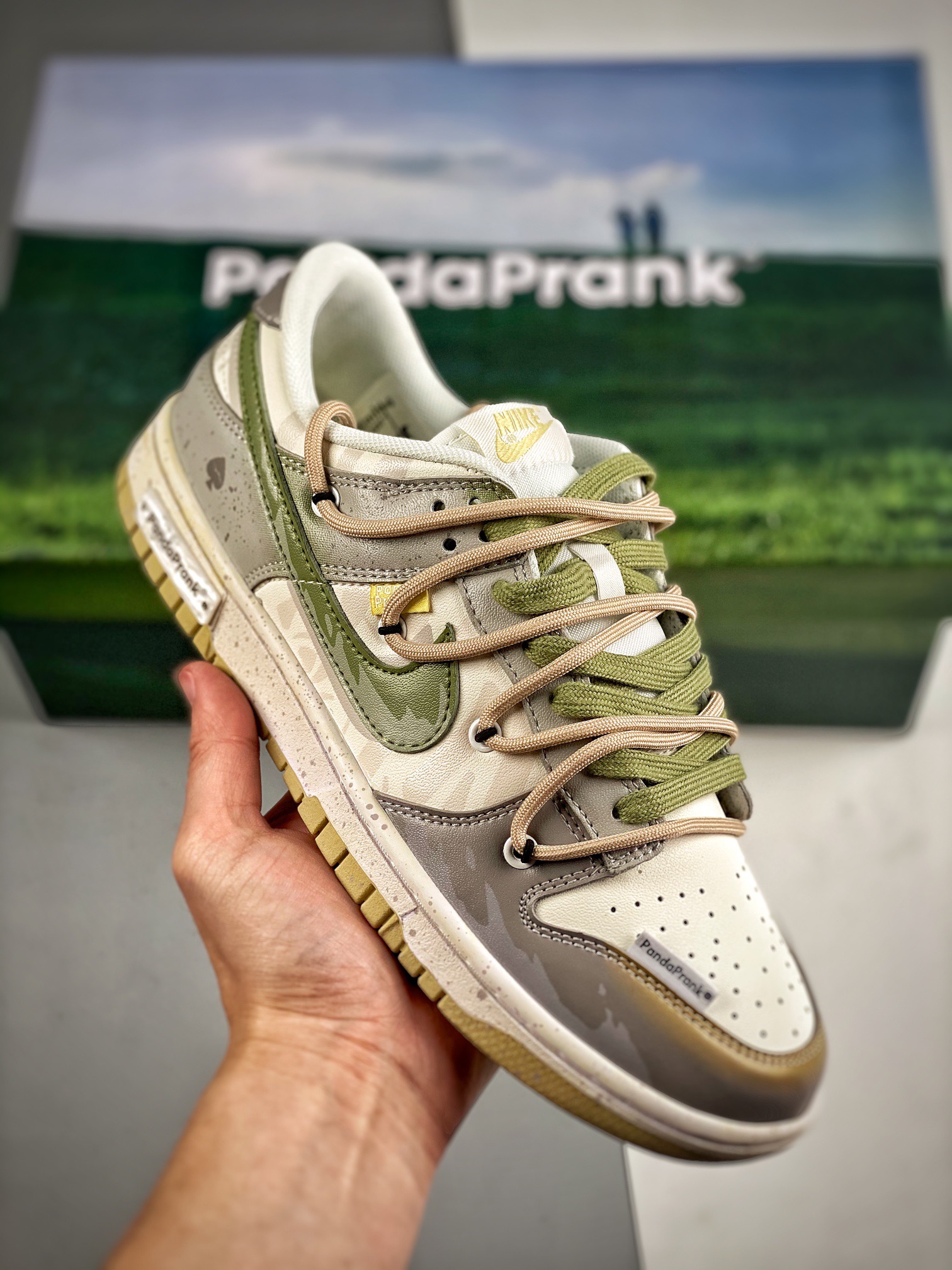 Men Women Nike SB Dunk Low