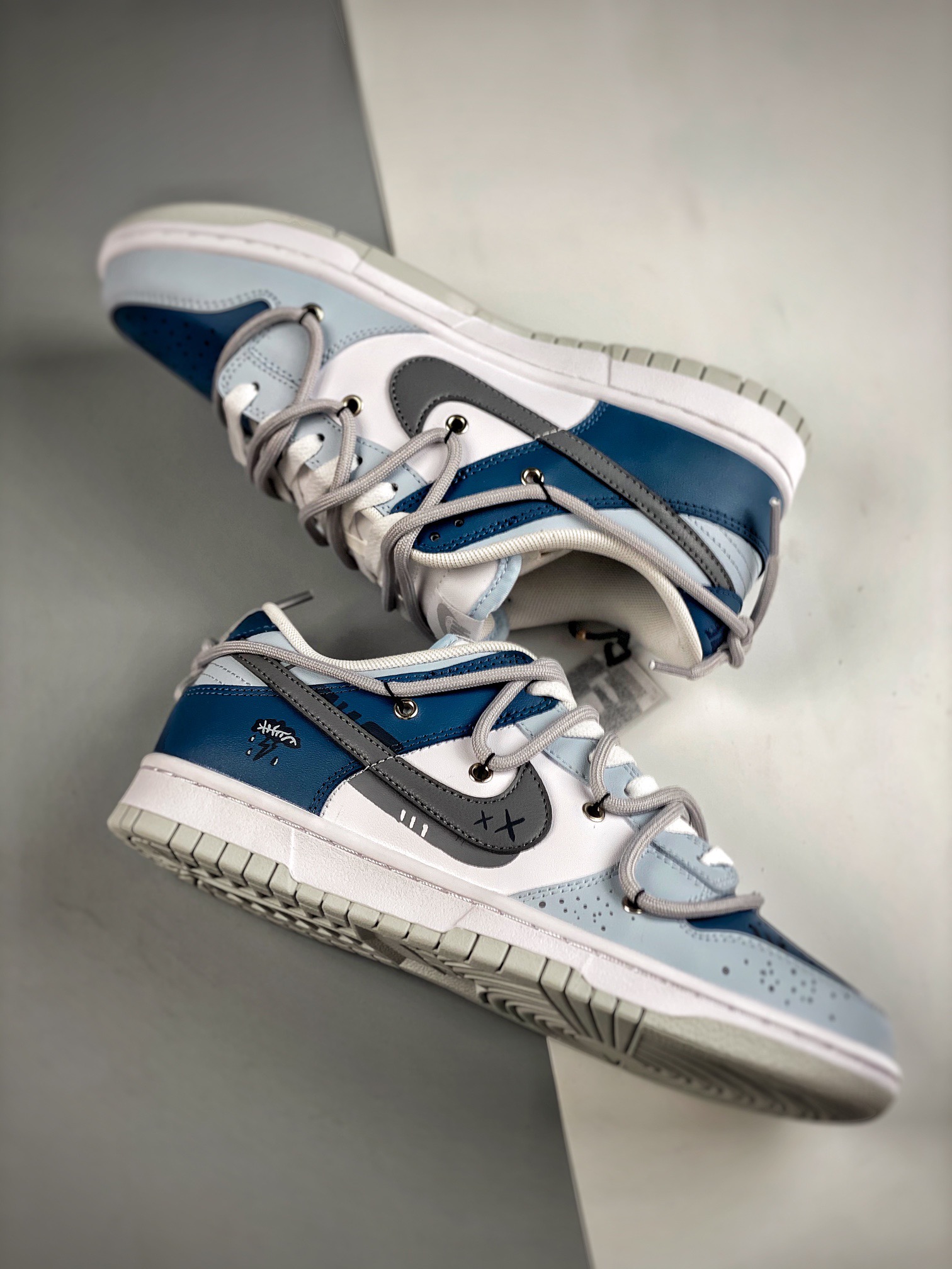 Men Women Nike SB Dunk Low