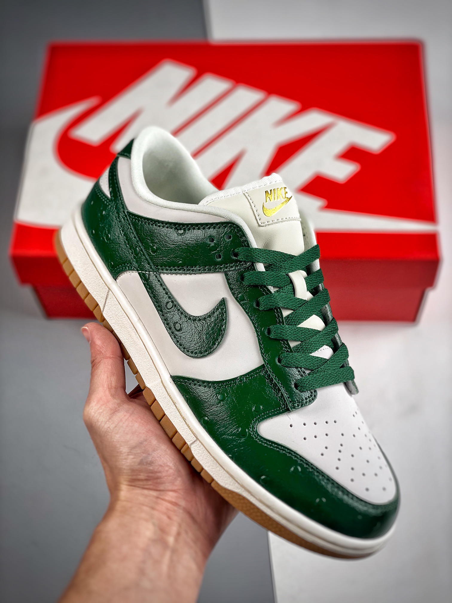 Men Women Nike SB Dunk Low