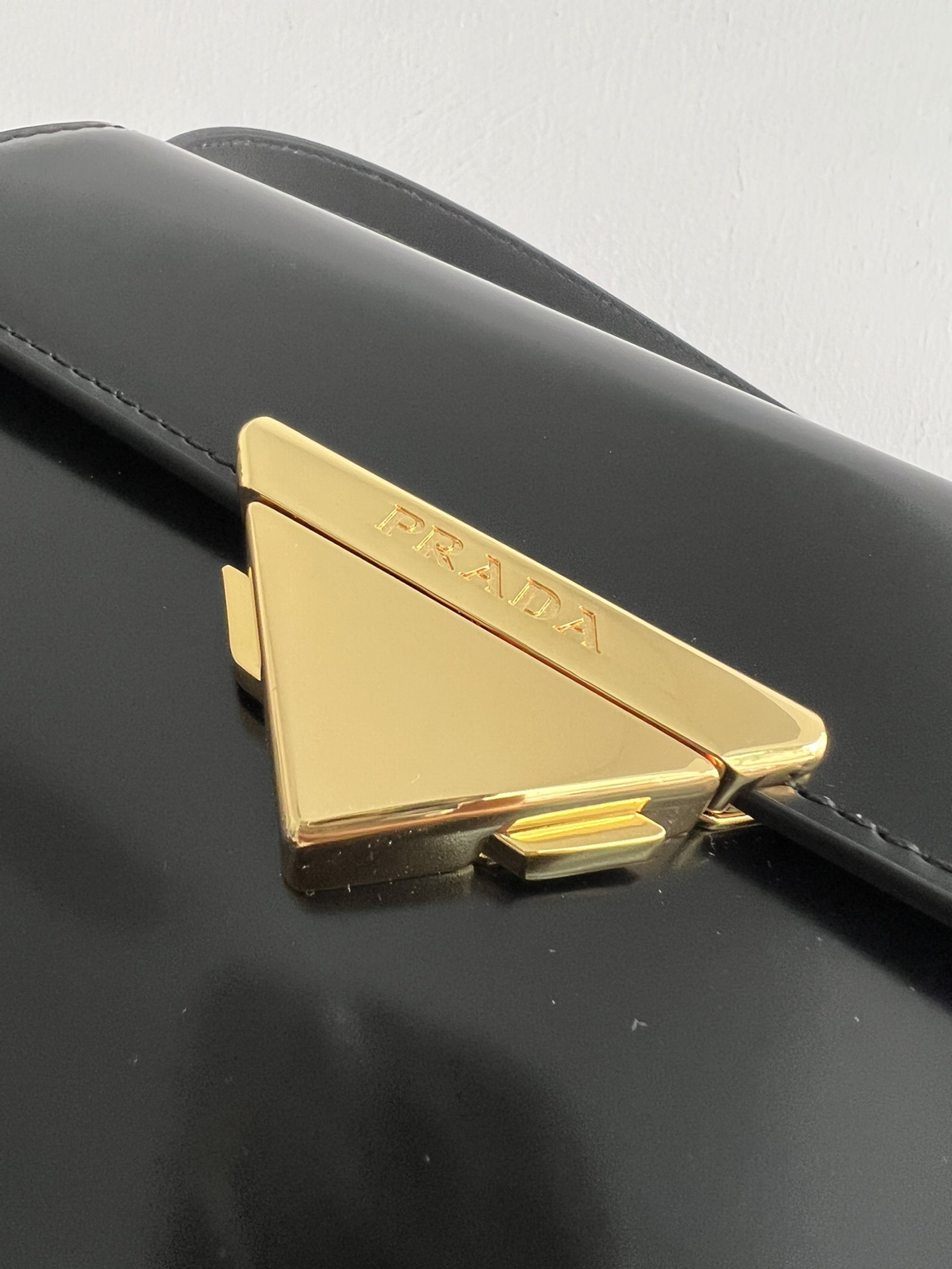 P*rada Bag Top Quality
