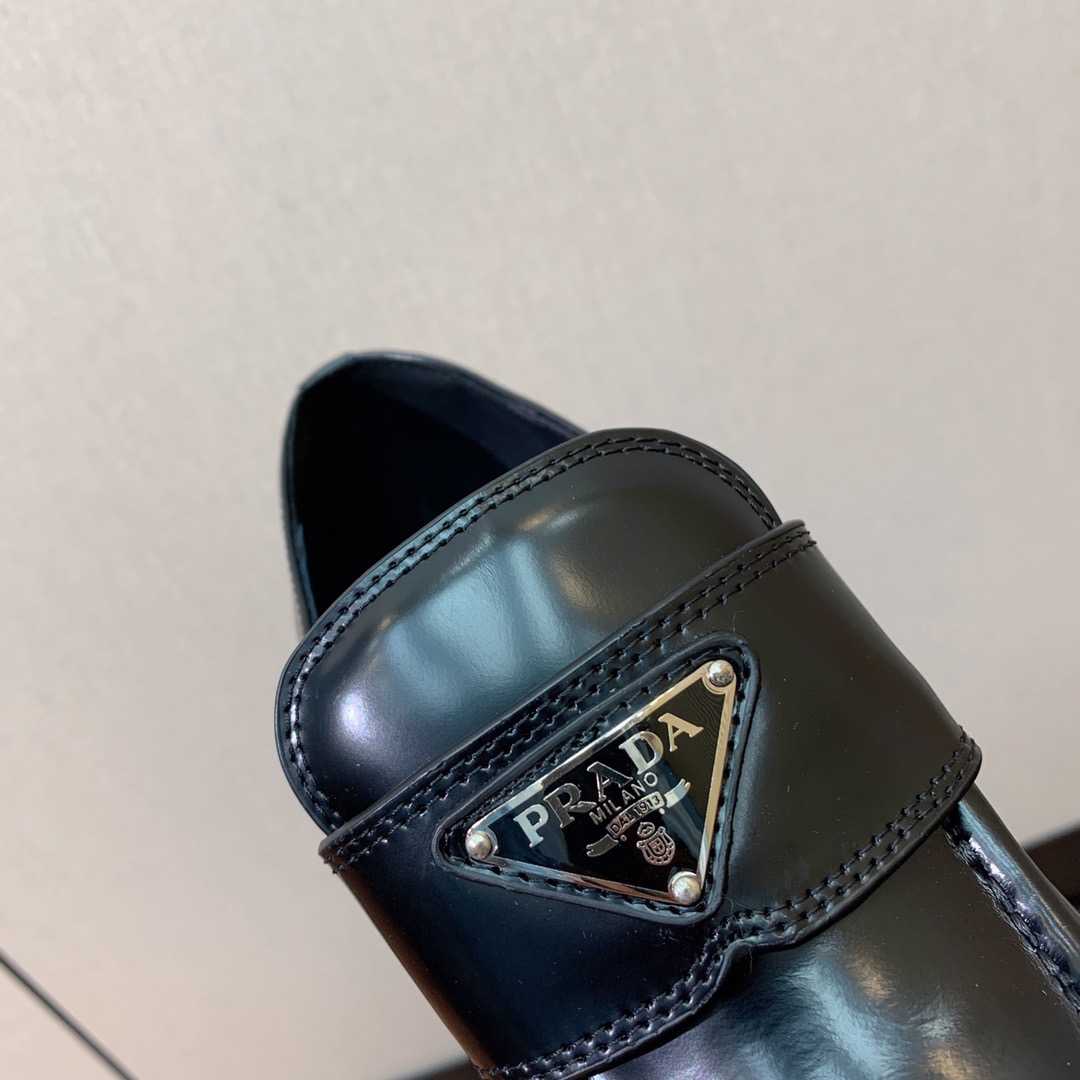 Women P*rada Top Sneaker