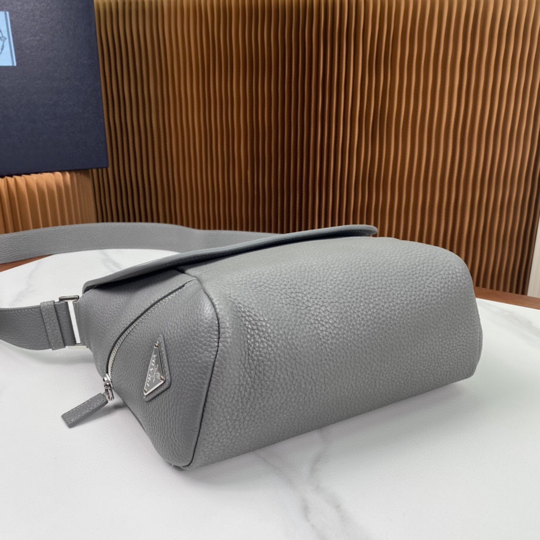 P*rada Bag Top Quality