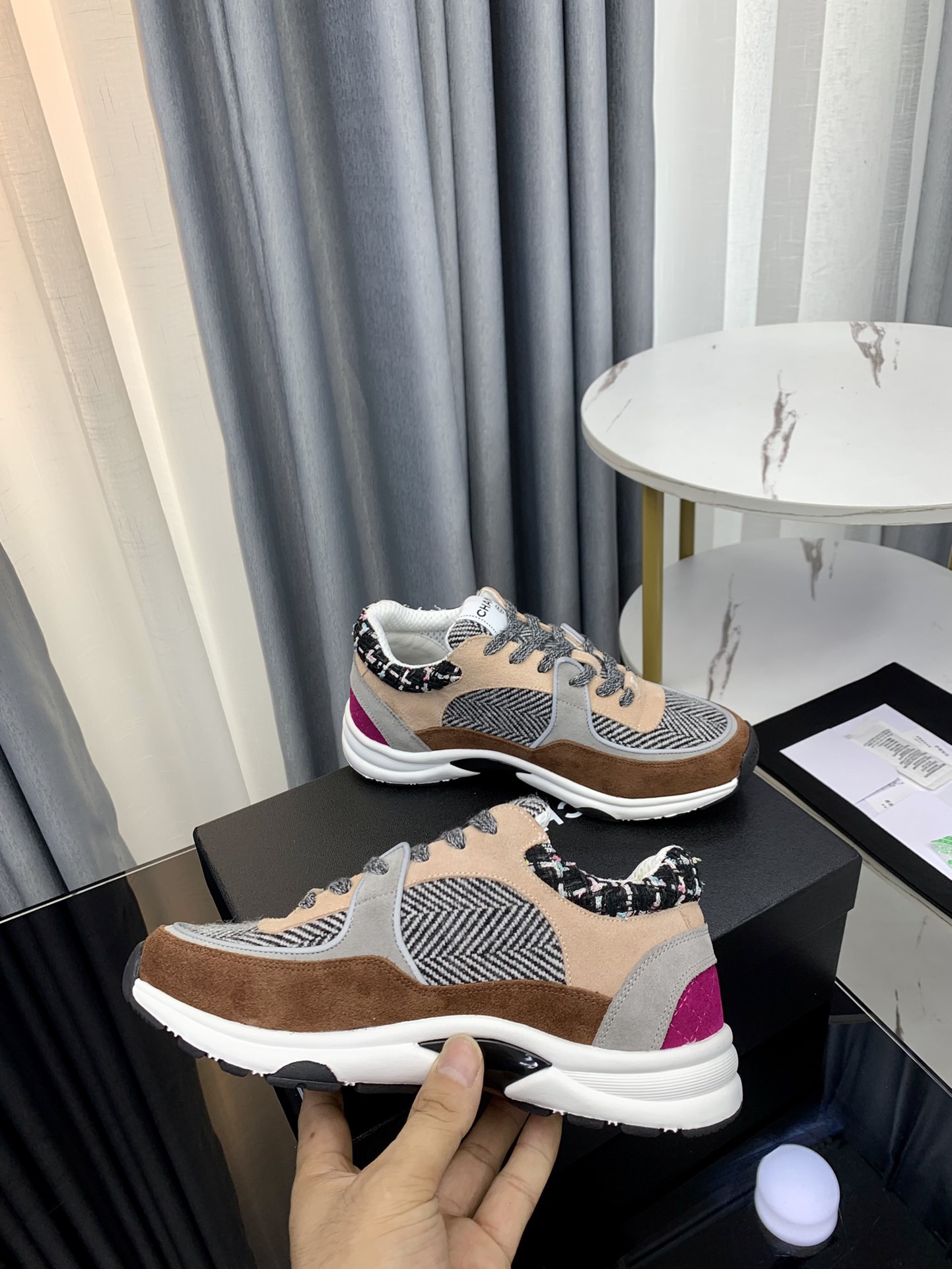 Men Women C*hanel Top Sneaker