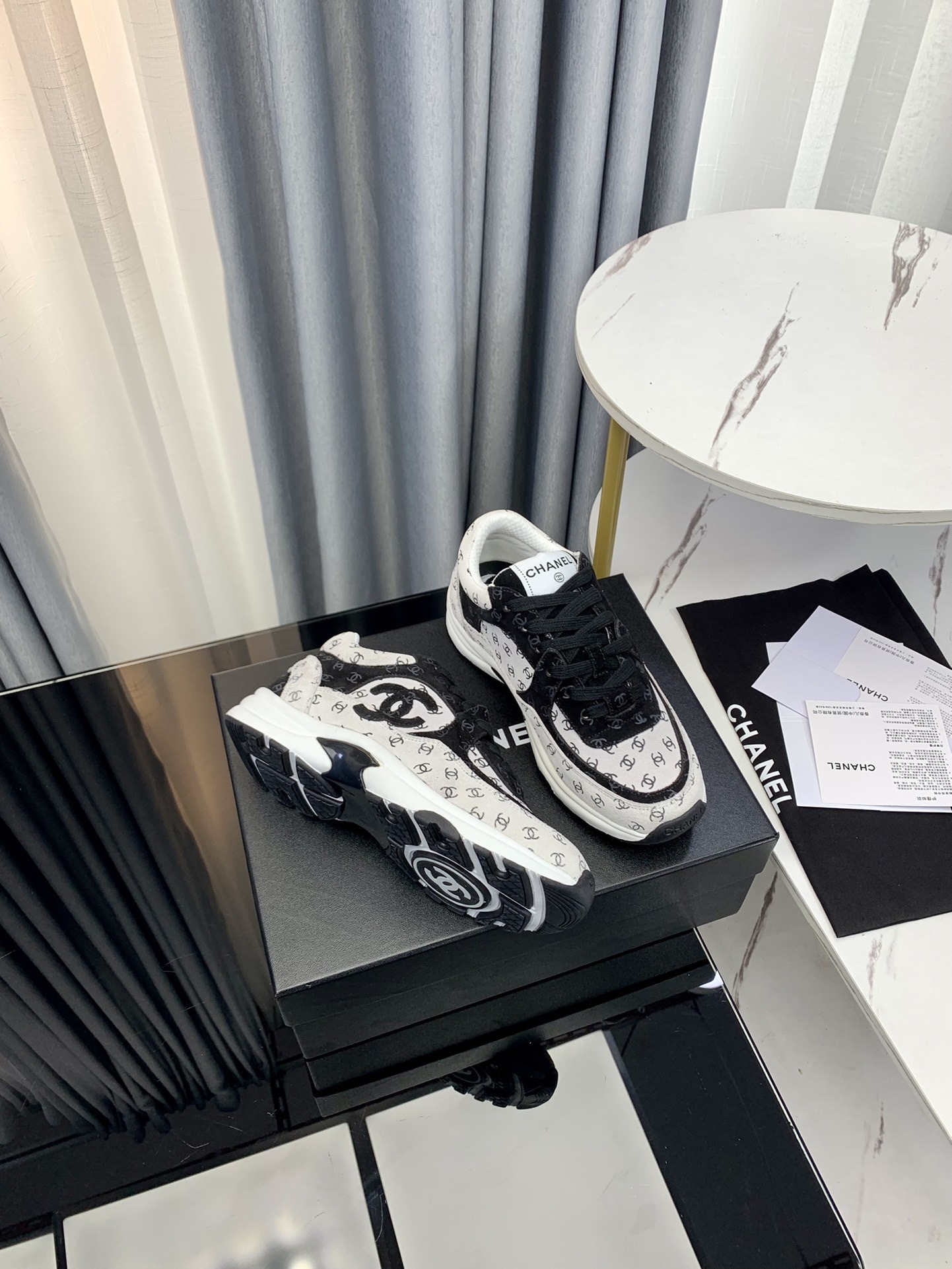 Men Women C*hanel Top Sneaker