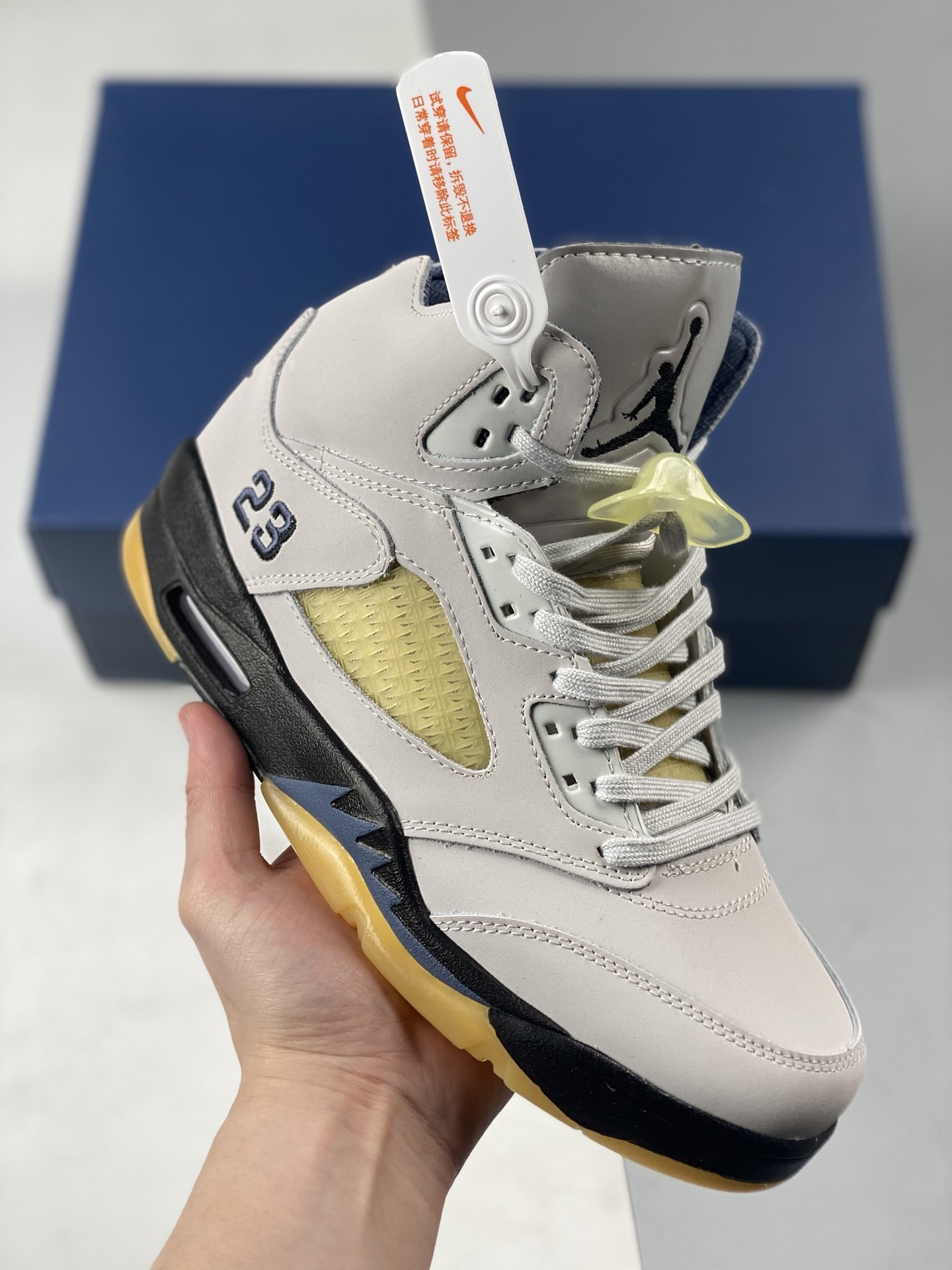 Air Jordan 5