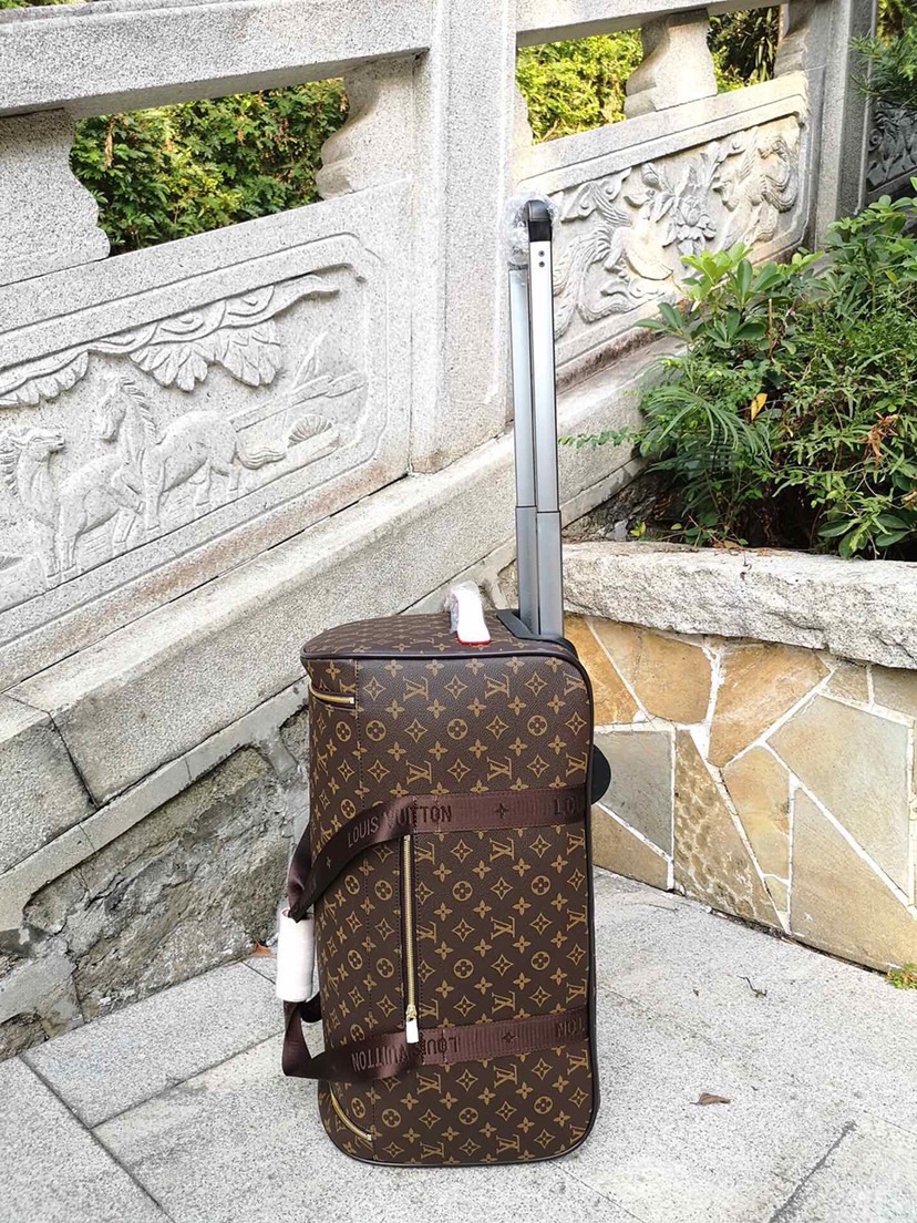 L*ouis V*uitton Luggage