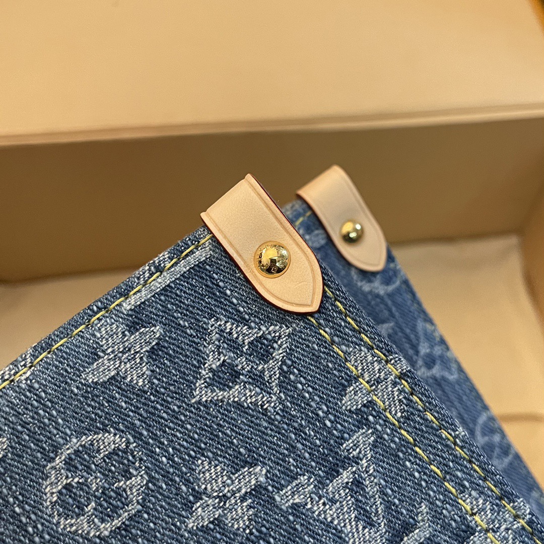 L*ouis V*uitton Top Bag