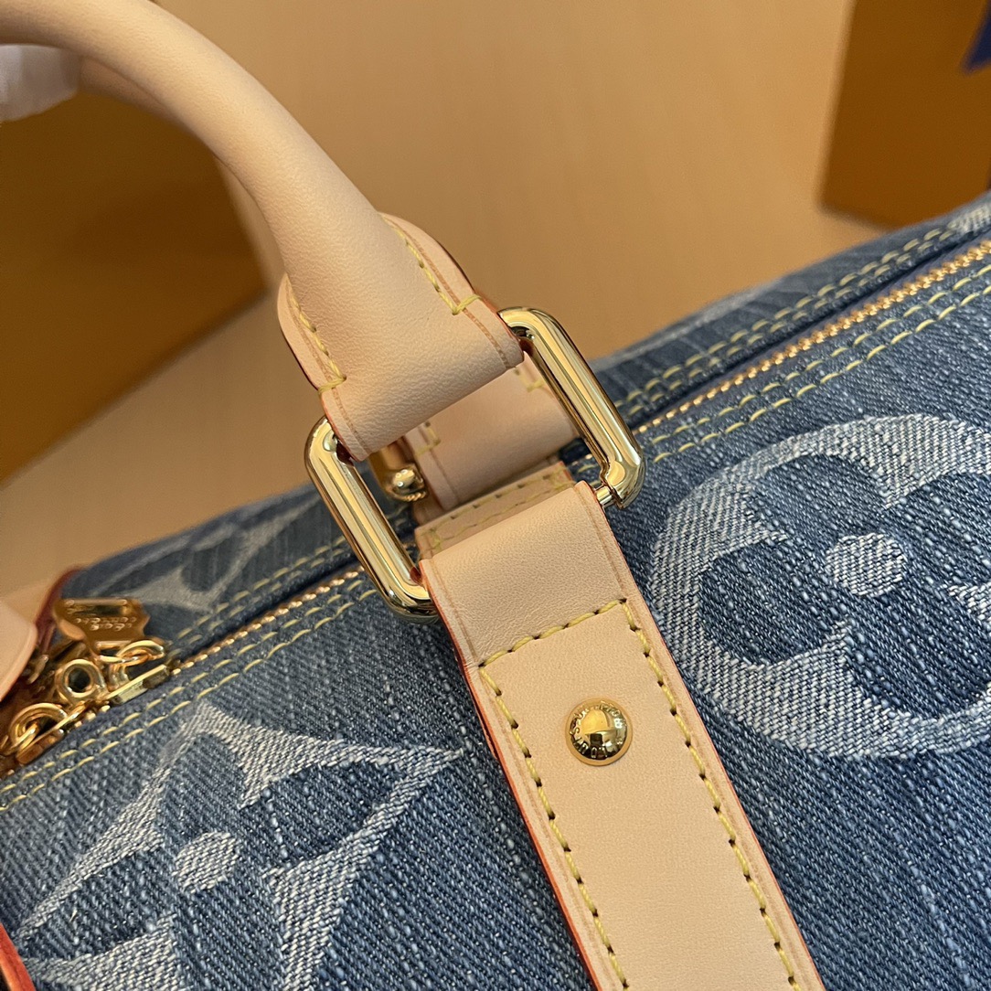 L*ouis V*uitton Top Bag