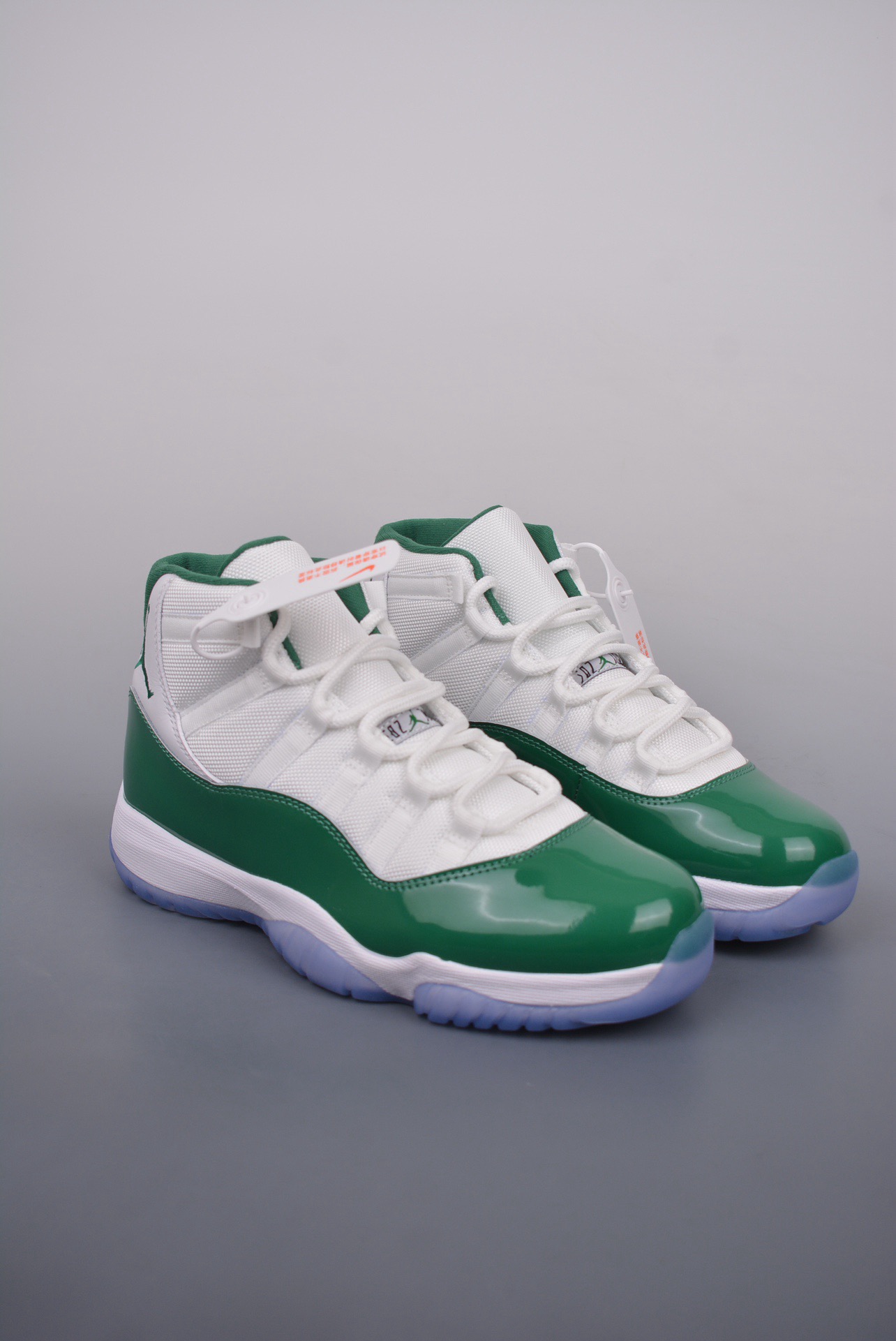 NIKE Air Jordan 11（）