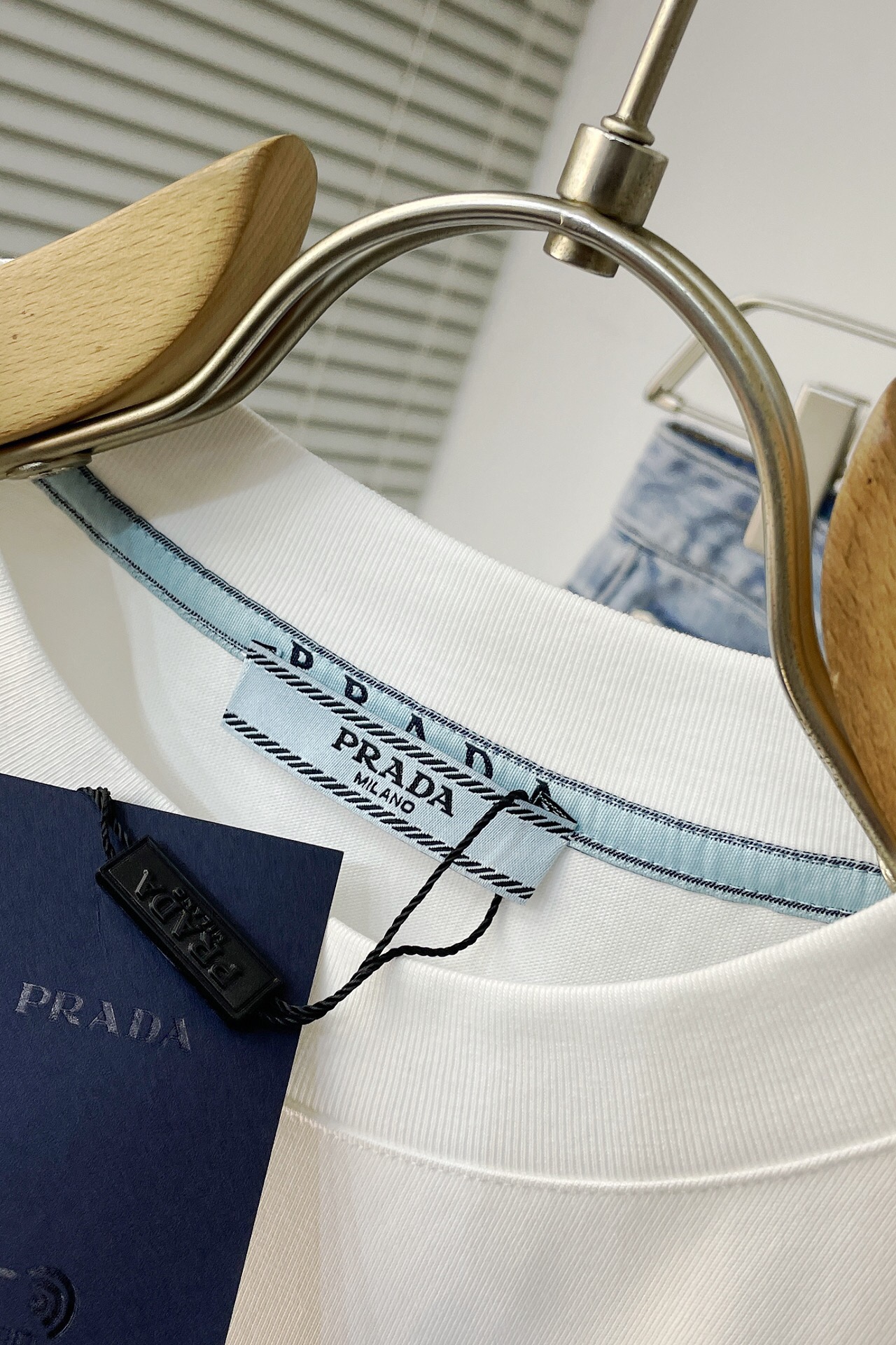 Men T-shirt Top Quality