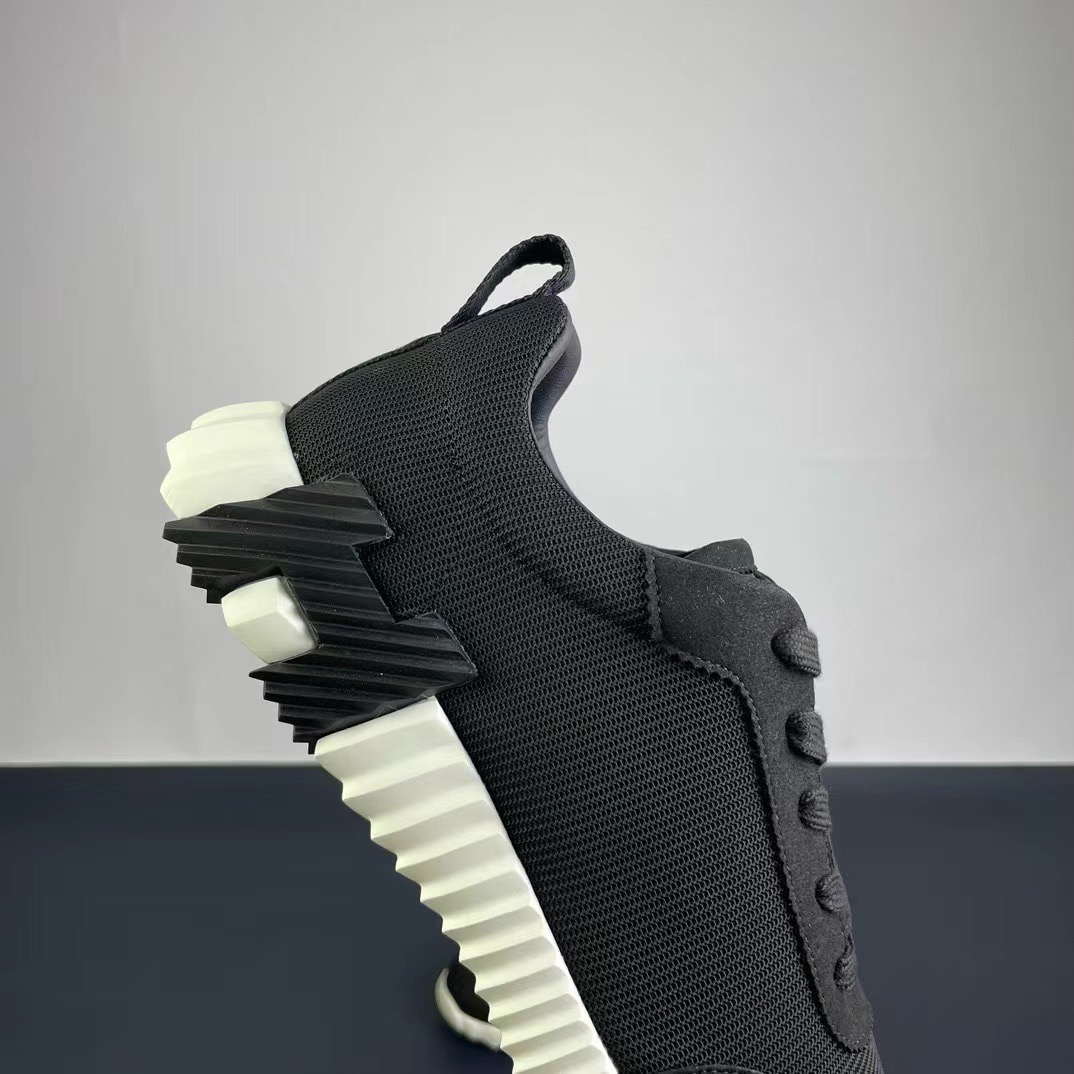 Men H*ermes Top Sneaker