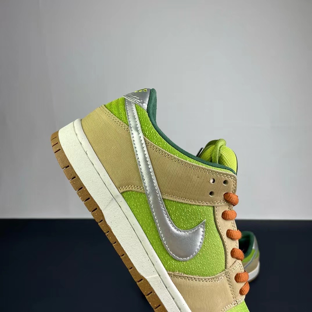 NK SB Dunk Low Maikesneakers