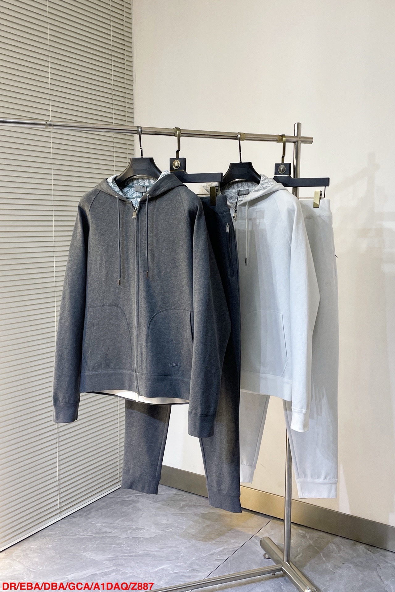 Men suits Top Quality