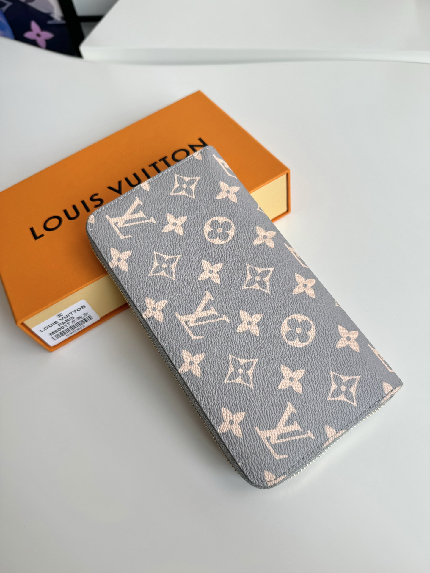 L*ouis V*uitton Top Bag