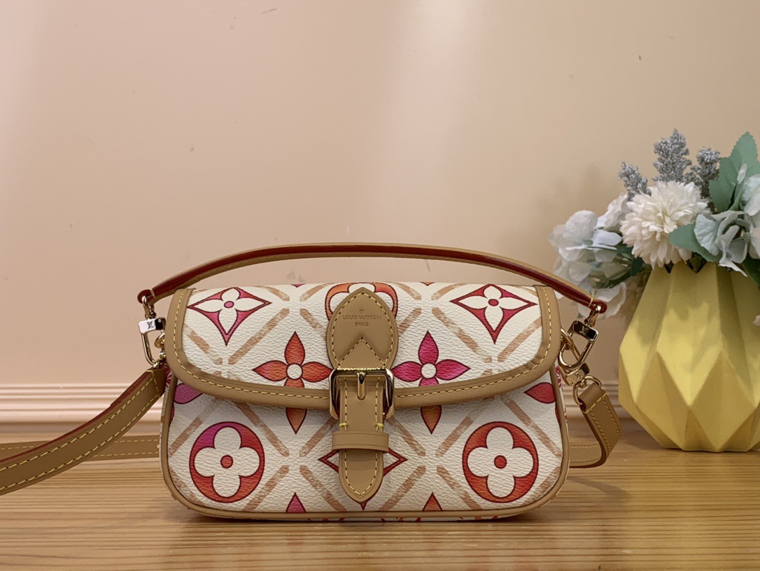 L*ouis V*uitton Top Bag