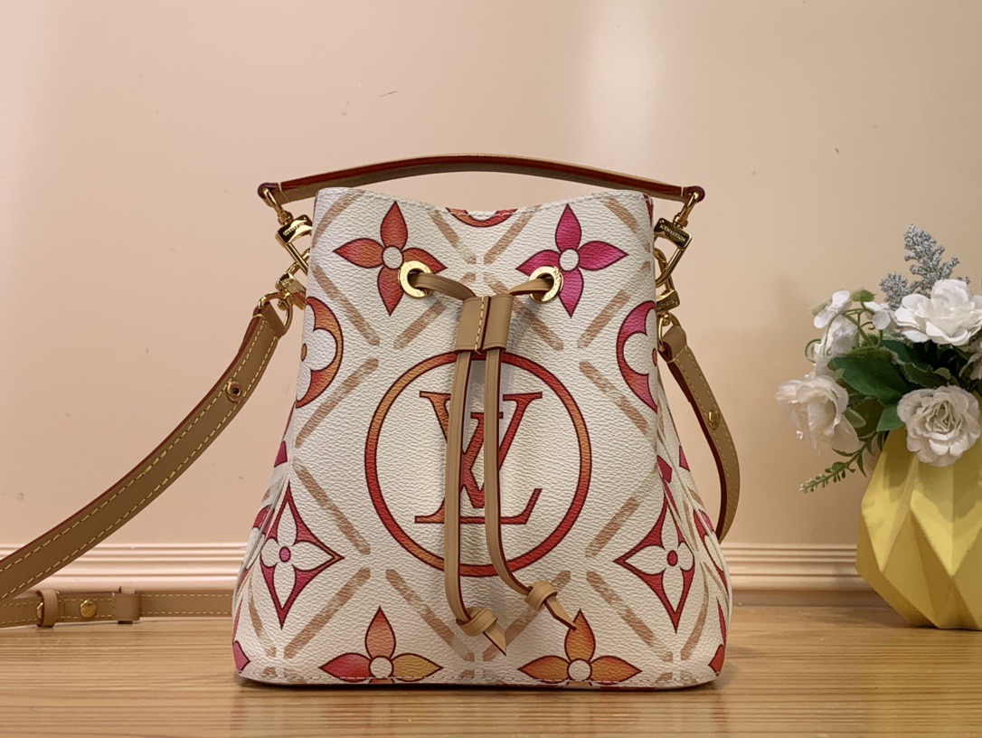 L*ouis V*uitton Top Bag