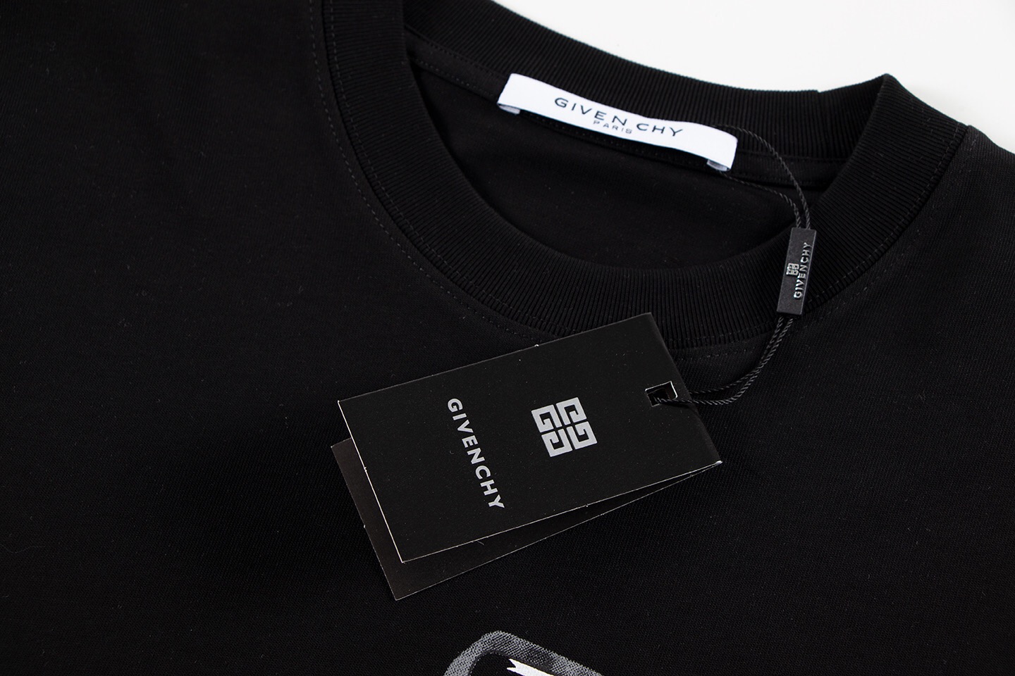 Men T-shirt Top Quality