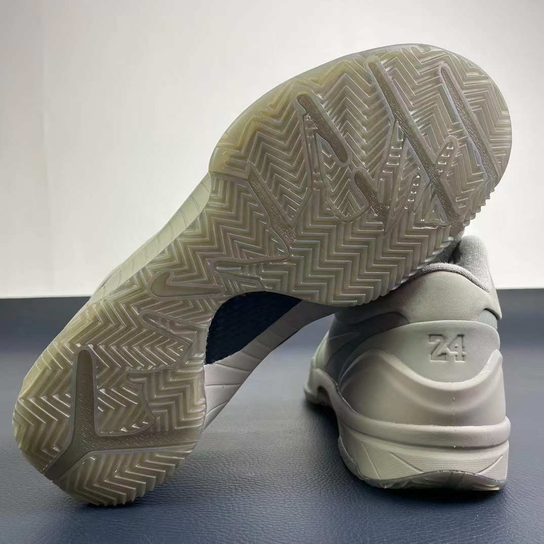 Men Nike zoom kobe 4