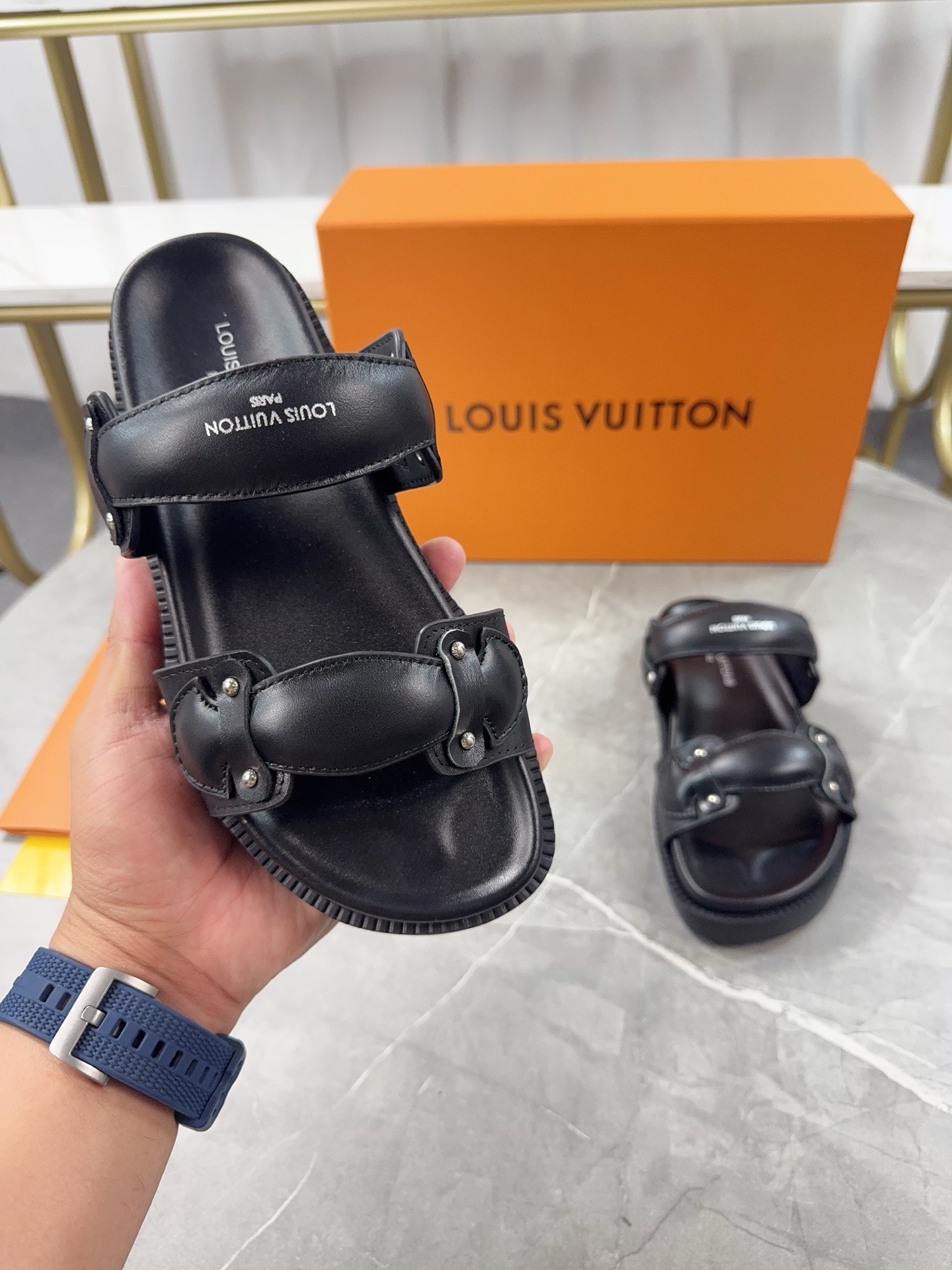 Women L*ouis V*uitton Top Sandals