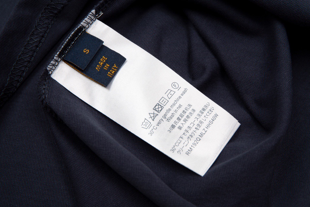 Men Women T-shirt Top Quality