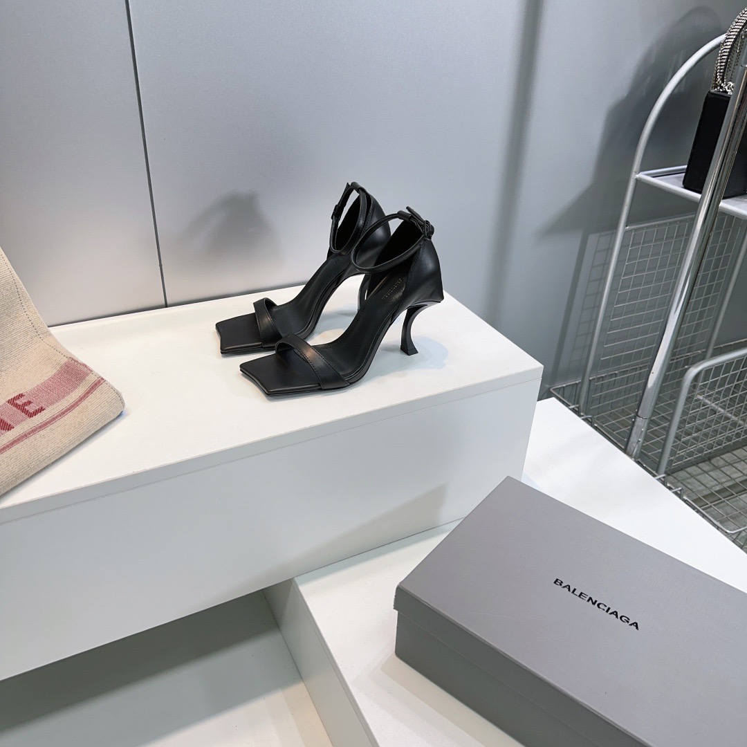 Women B*lenciaga Top Sandals