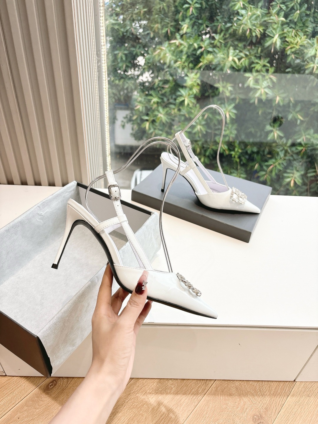 Women B*lenciaga Top Sandals