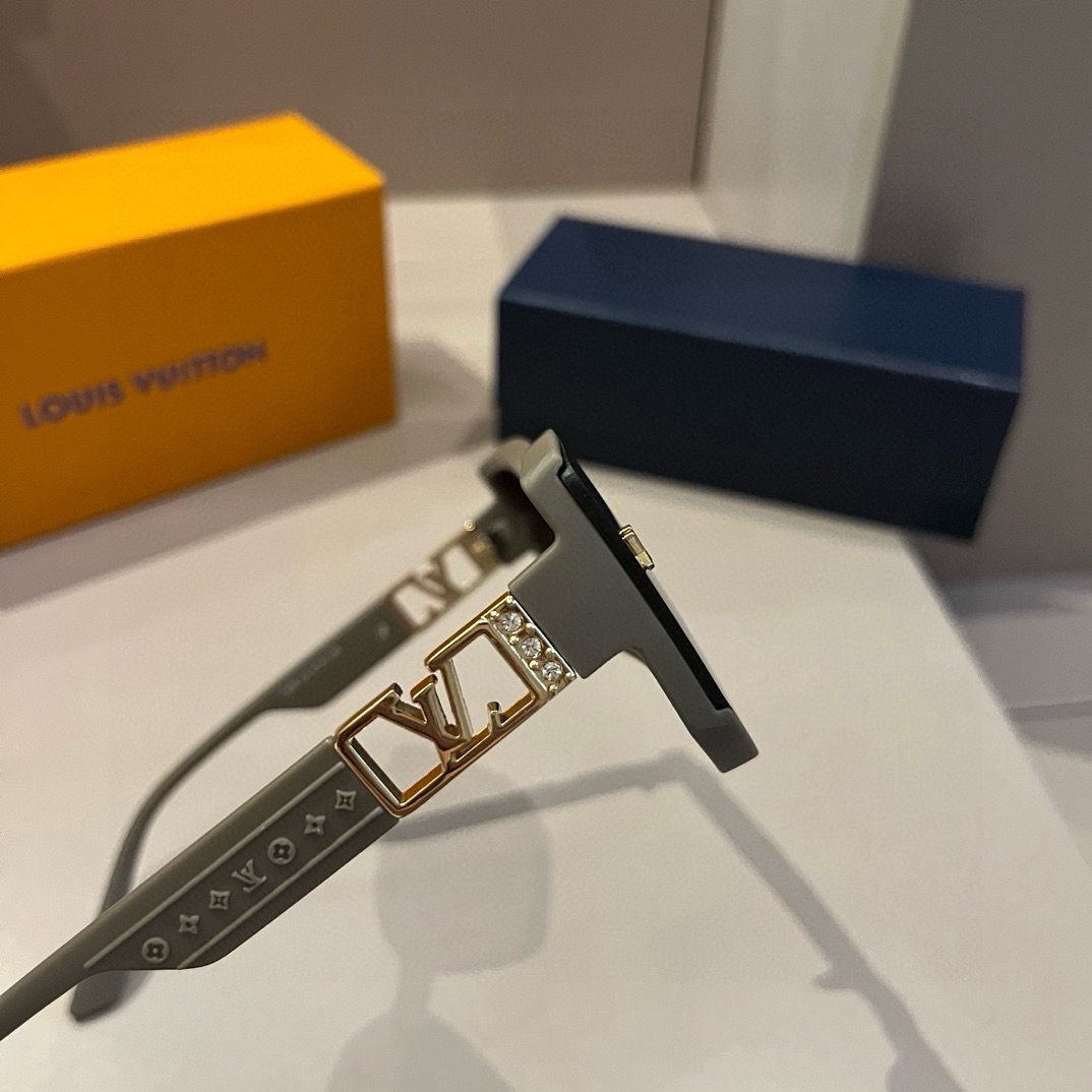 Top Quality L*ouis V*uitton Glasses