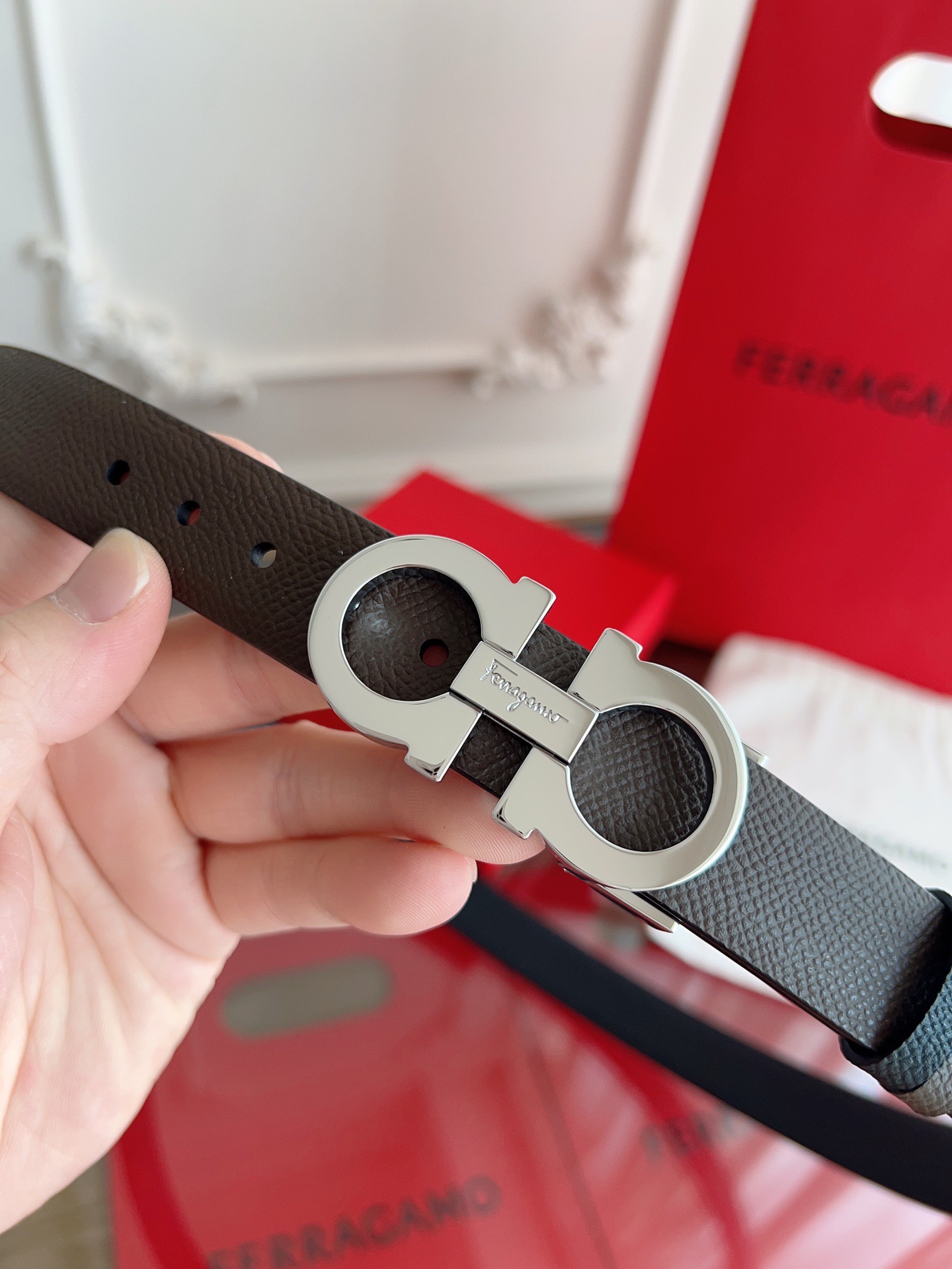 F*erragamo Top Version