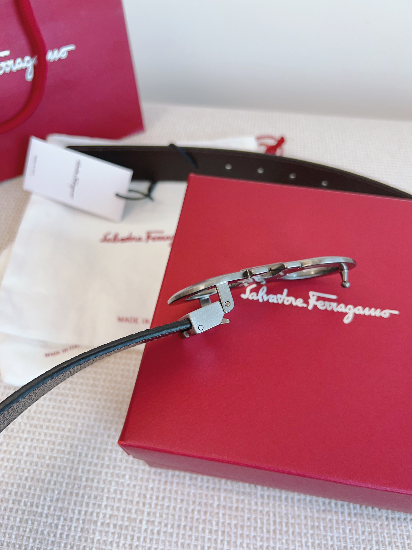 F*erragamo Top Version