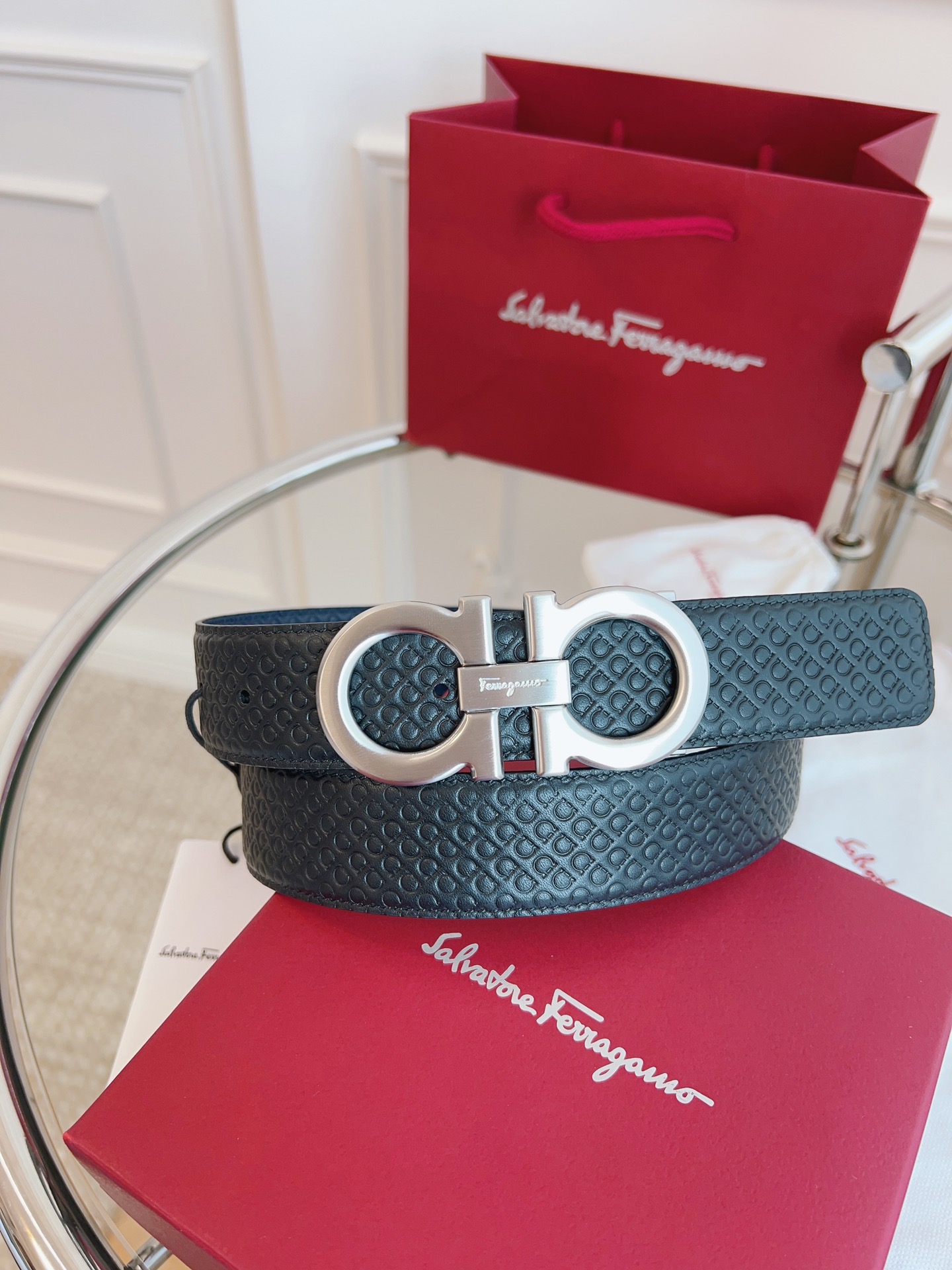 F*erragamo Top Version