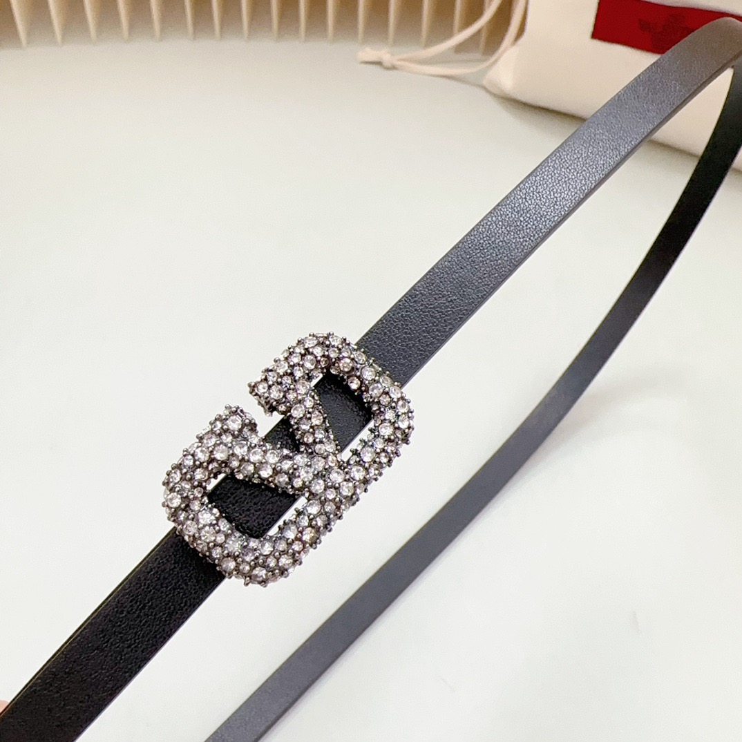 V*alentino Belts Top Quality