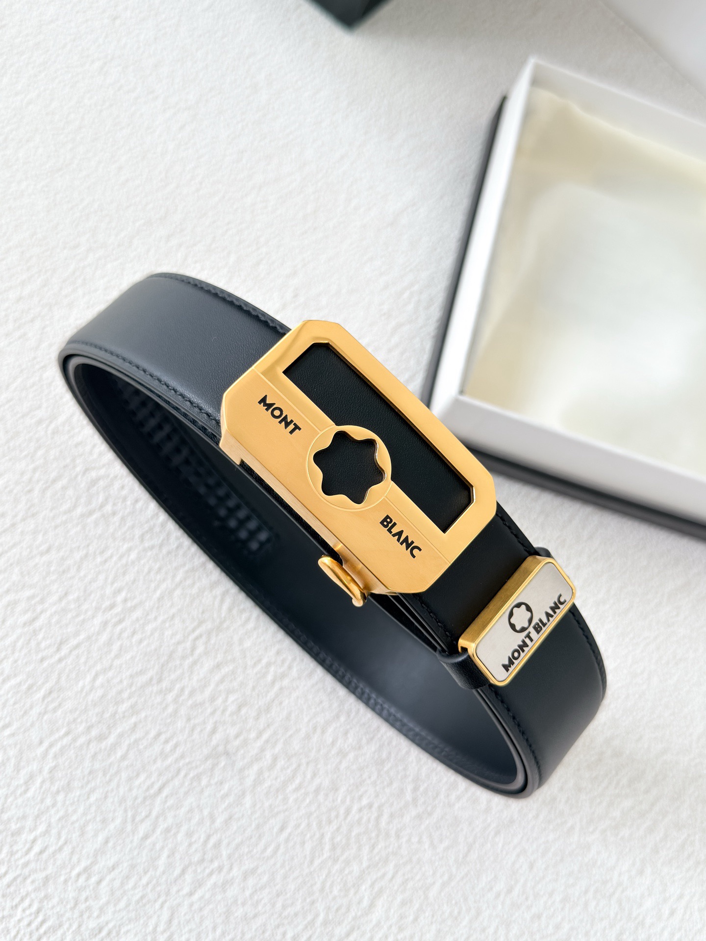 M*ontblanc Belts Top Quality