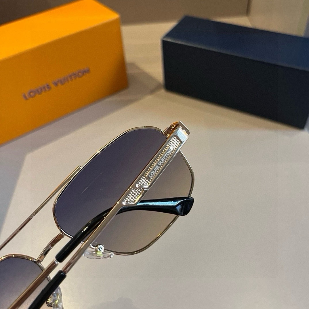 L*ouis V*uitton Glasses