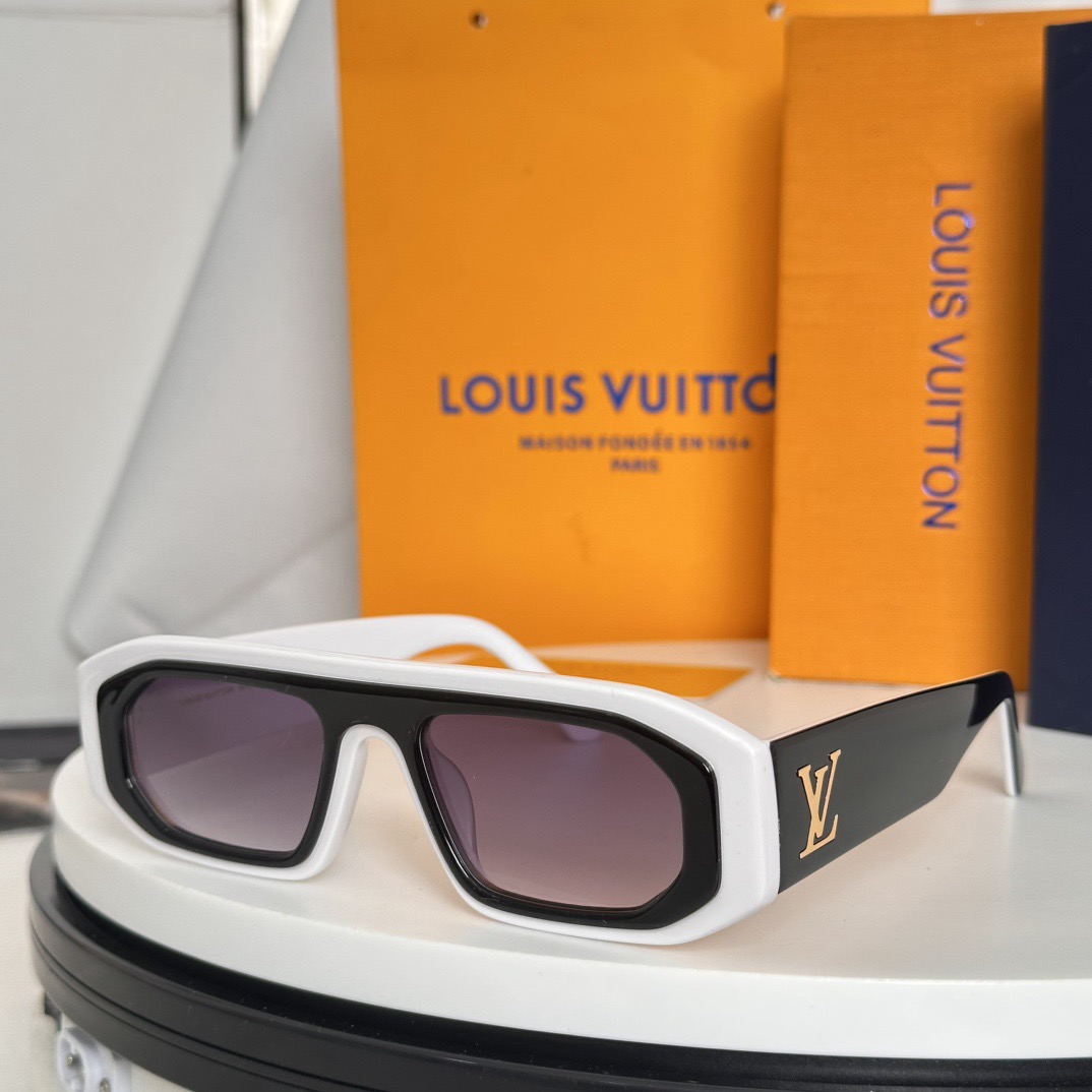 L*ouis V*uitton Glasses