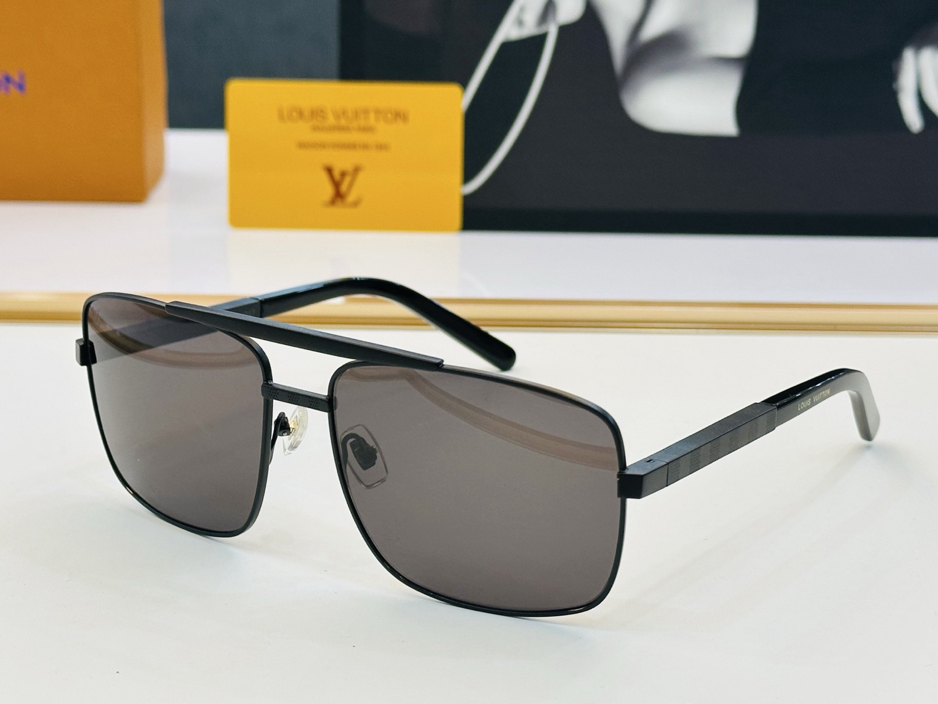 L*ouis V*uitton Glasses